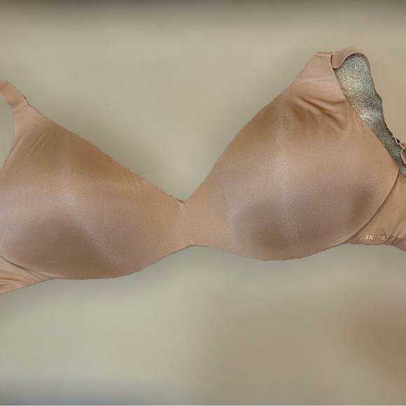 Skims Body Wireless Form Push Up Plunge Bra 34H Clay NWT - Picture 1 of 7
